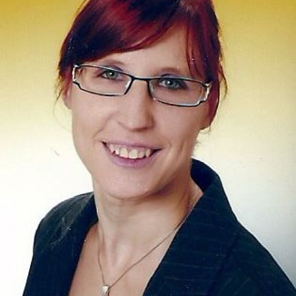 Daniela Smiletzki, Schriftführerin